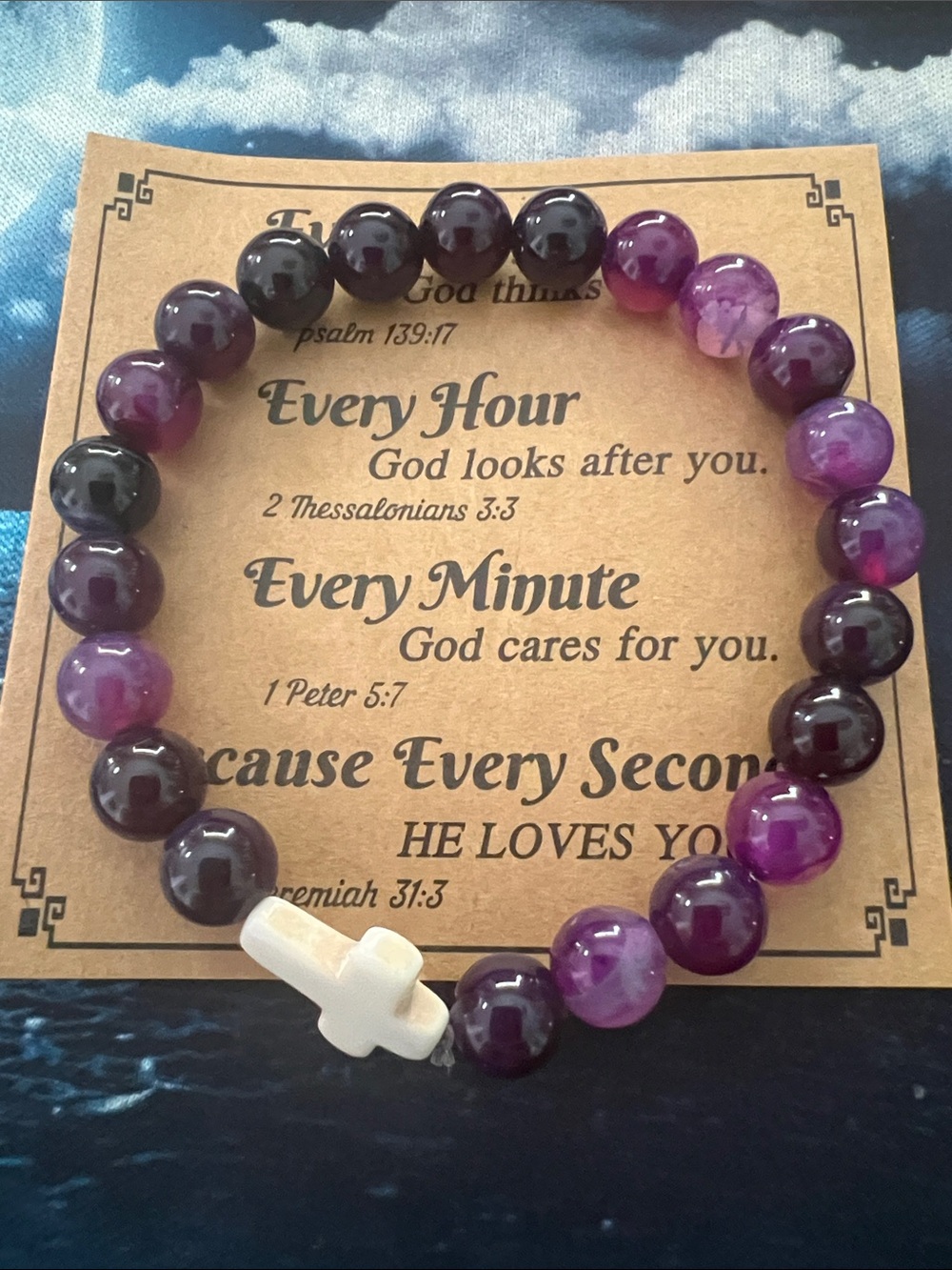 #2637**Purple Agate Bead Bracelet with White Cross Accent - Picture 4 of 17
